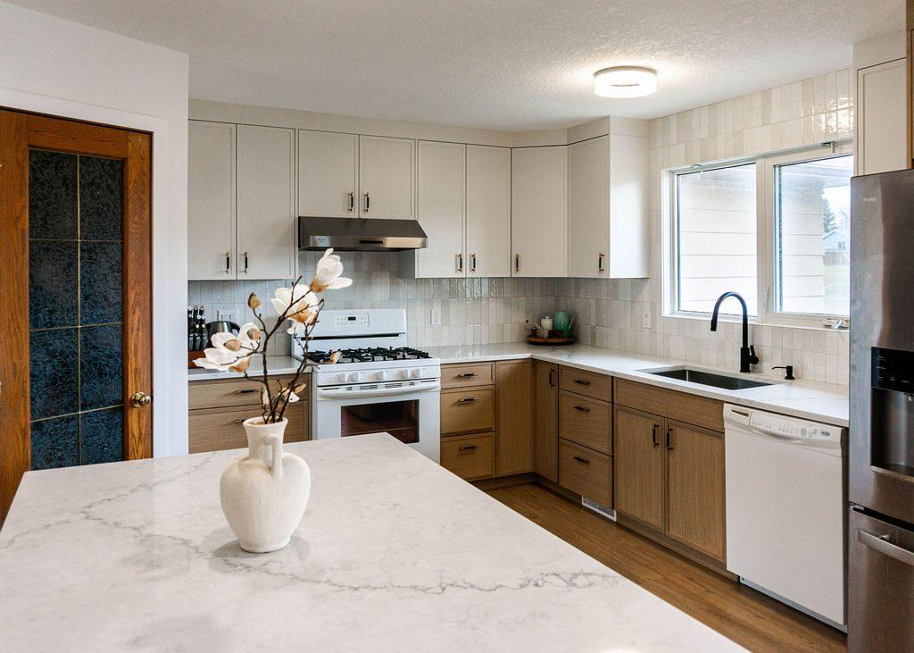 Kitchen Remodel photo 4
